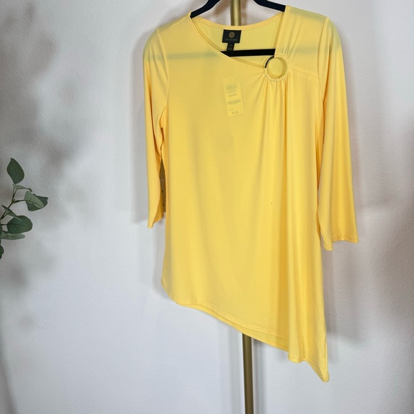 JM Collection Tops - JM collection. Size Medium. Retails $54.50. NWT.
